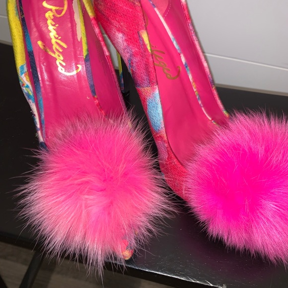 PRIVILEGED heel size 8.5 - Picture 4 of 12